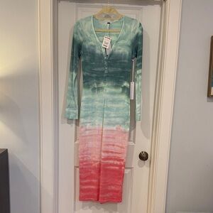 Tie-Dye Long Sleeve Maxi Dress - Mint to Coral